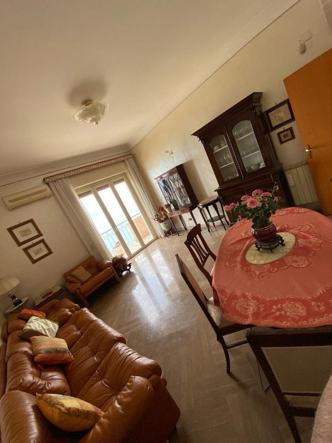 La Finestra Sullo Stretto Apartment Месина Екстериор снимка